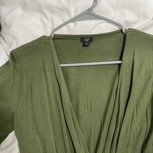 Green j crew long sleeve bodysuit size medium